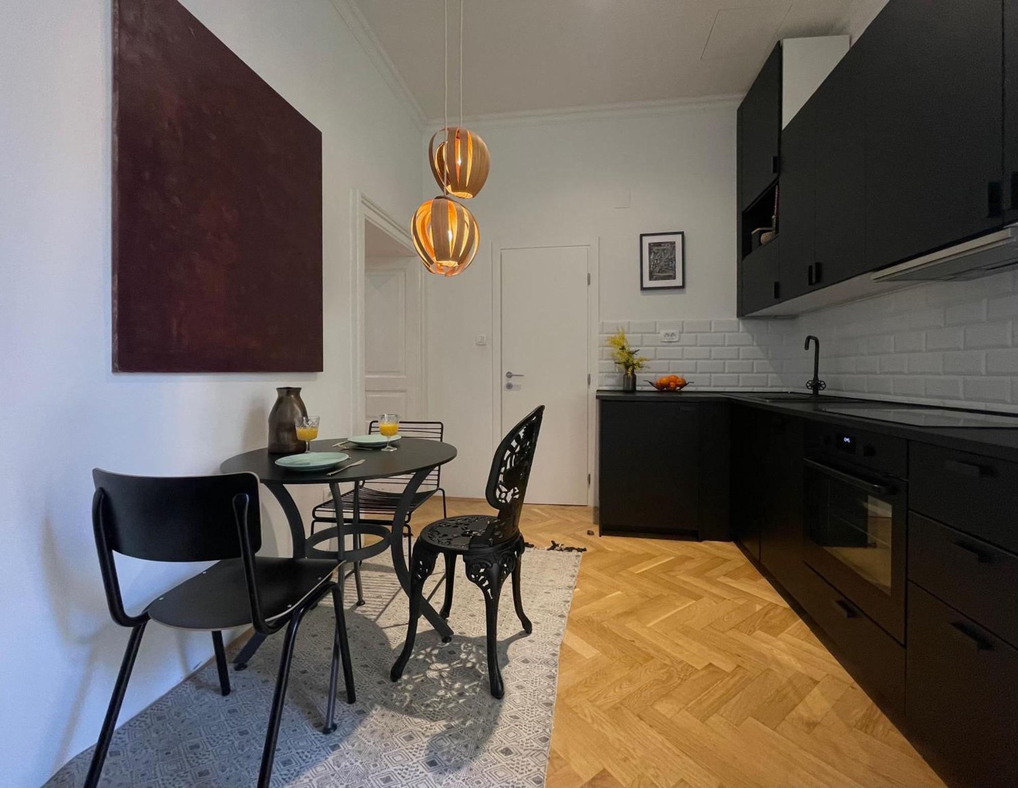 Premium Class Apartments III Zagreb Bagian luar foto